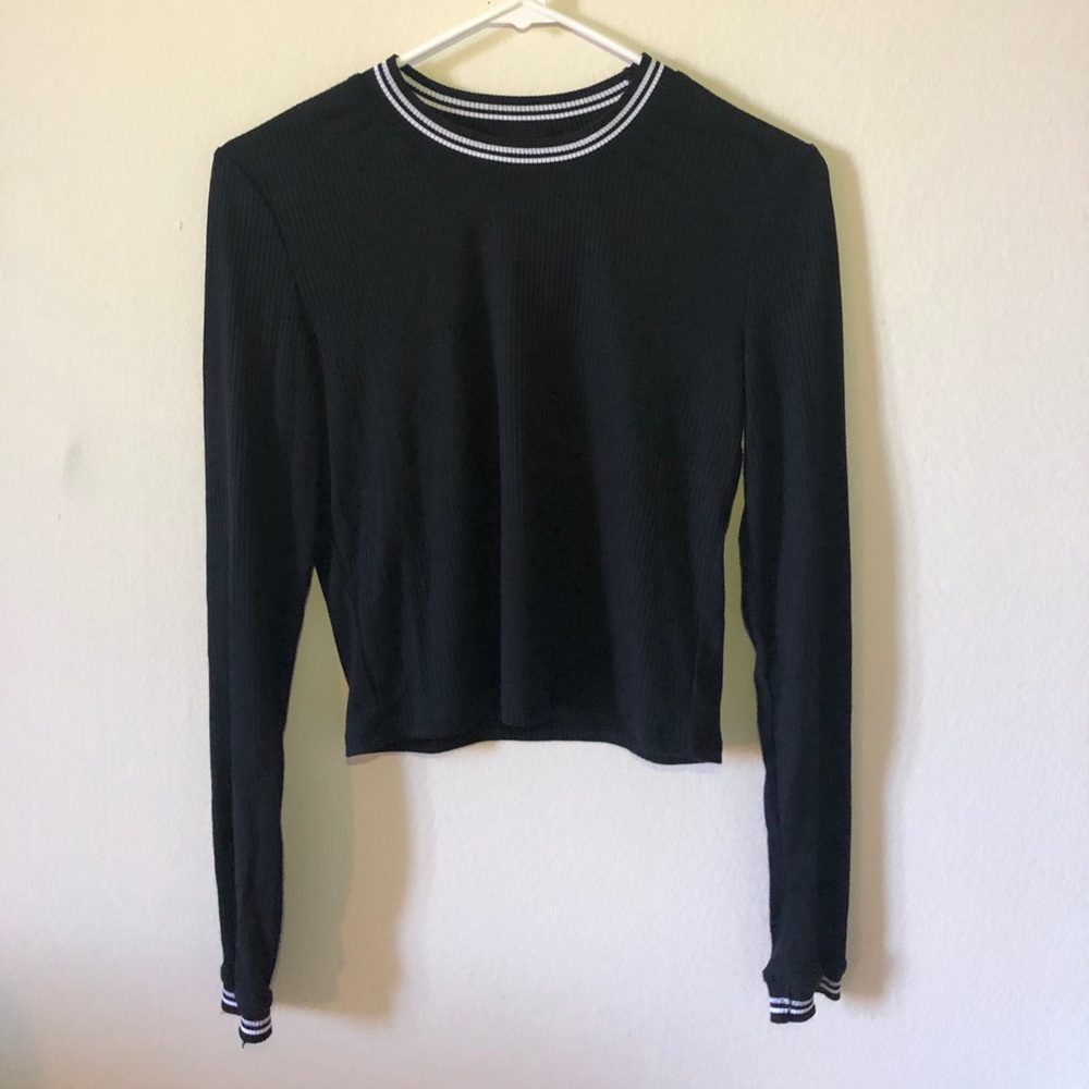 Basic Long Sleeve Black Fitted Top